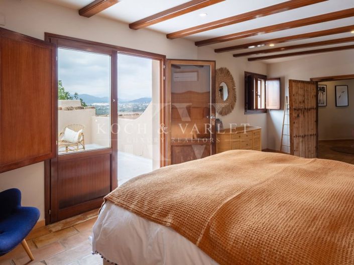 Image No.21-5 Bed Villa for sale