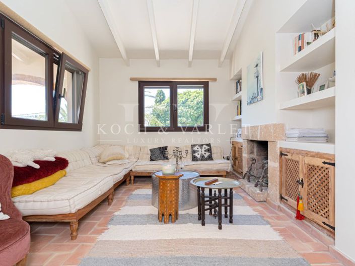 Image No.10-3 Bed Villa for sale