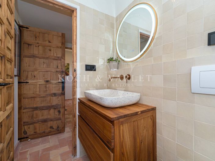 Image No.28-3 Bed Villa for sale