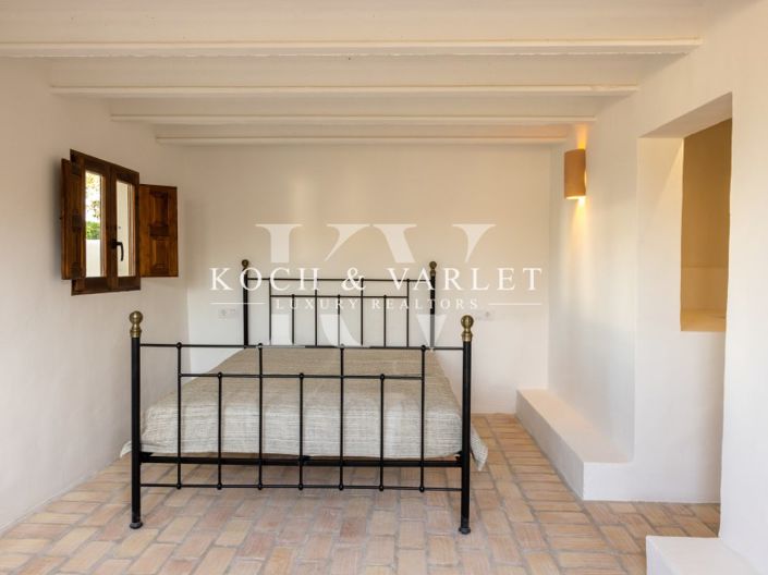 Image No.19-5 Bed Villa for sale