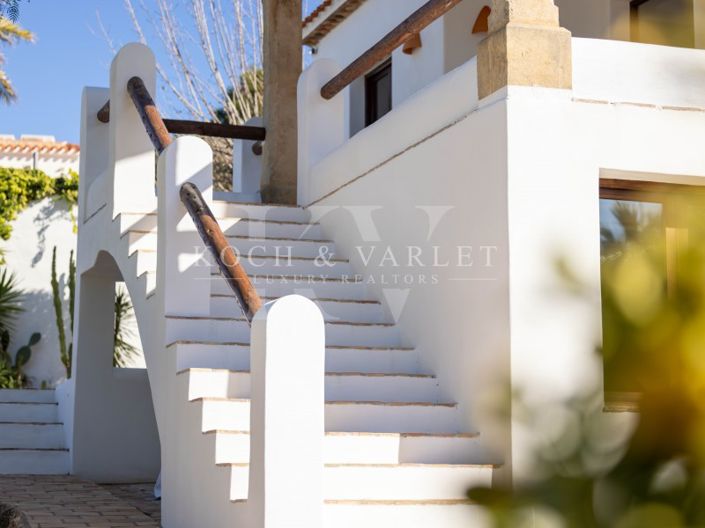 Image No.43-5 Bed Villa for sale