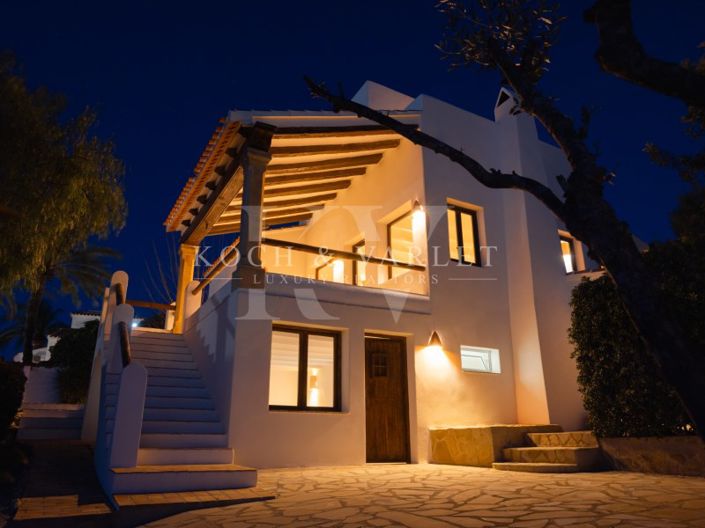 Image No.63-5 Bed Villa for sale