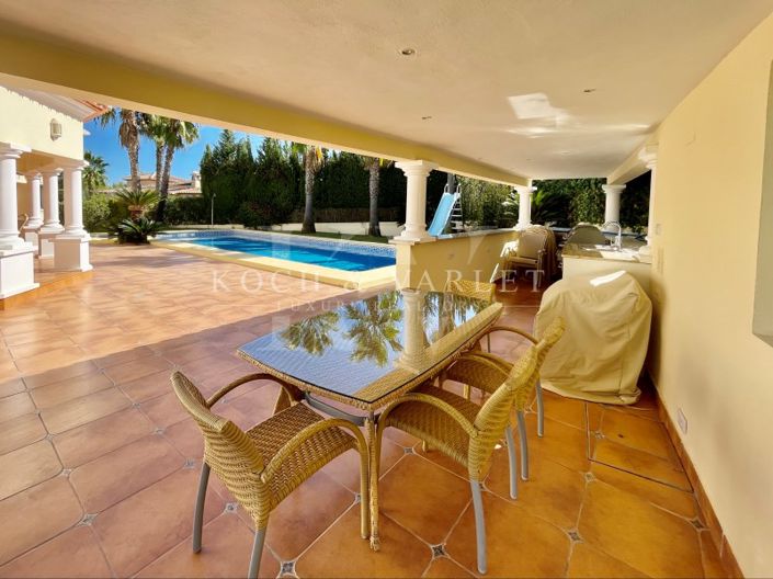 Image No.4-6 Bed Villa for sale