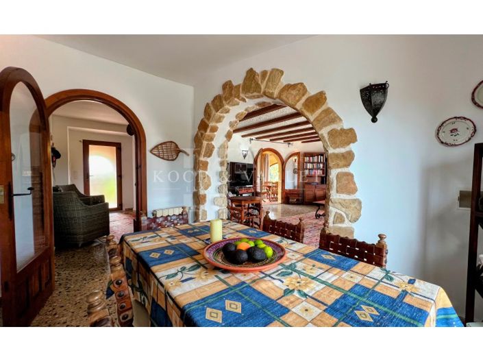 Image No.10-4 Bed Villa for sale