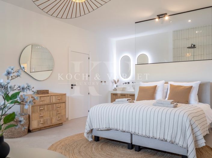 Image No.31-9 Bed Villa for sale