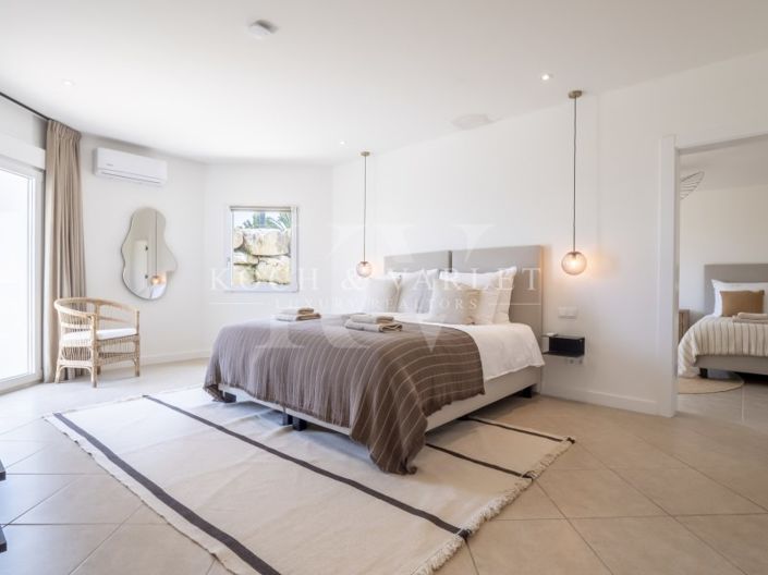 Image No.56-9 Bed Villa for sale