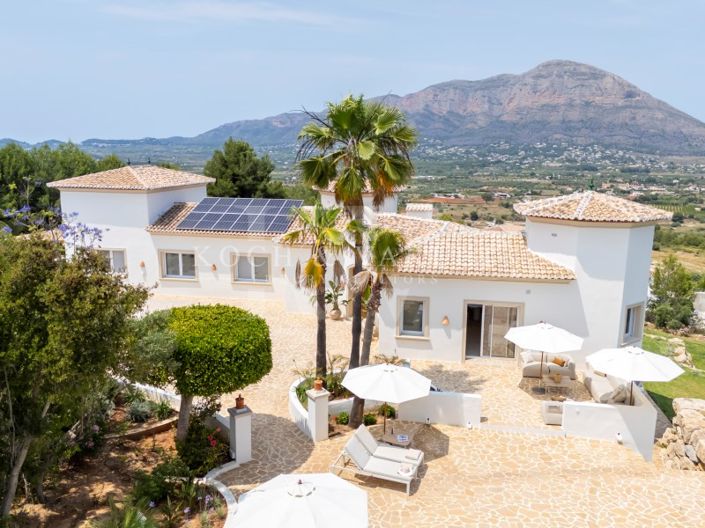 Image No.88-9 Bed Villa for sale