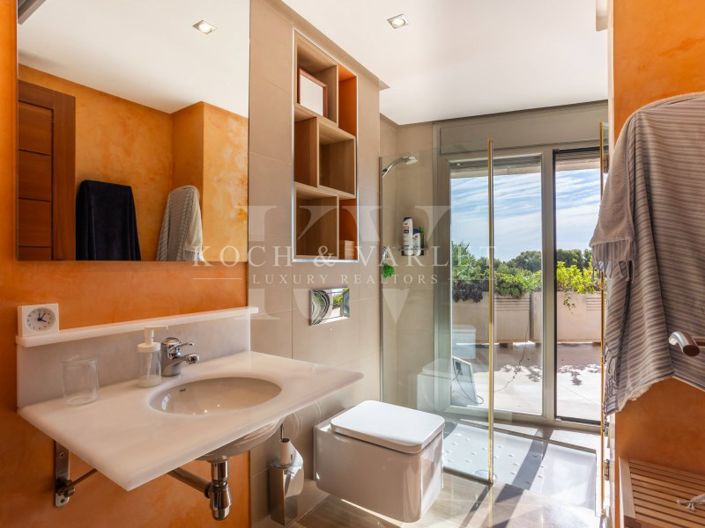 Image No.50-7 Bed Villa for sale