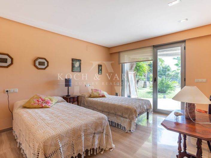 Image No.63-7 Bed Villa for sale