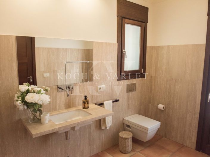 Image No.19-5 Bed Villa for sale