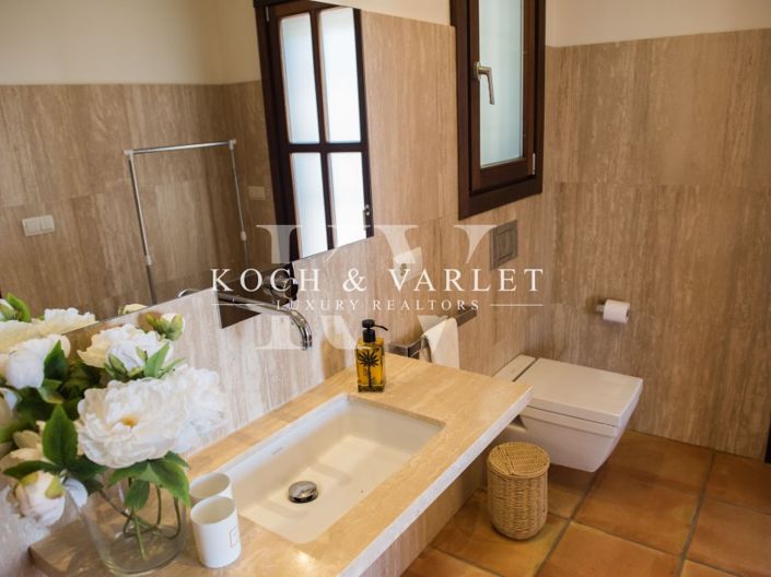 Image No.20-5 Bed Villa for sale