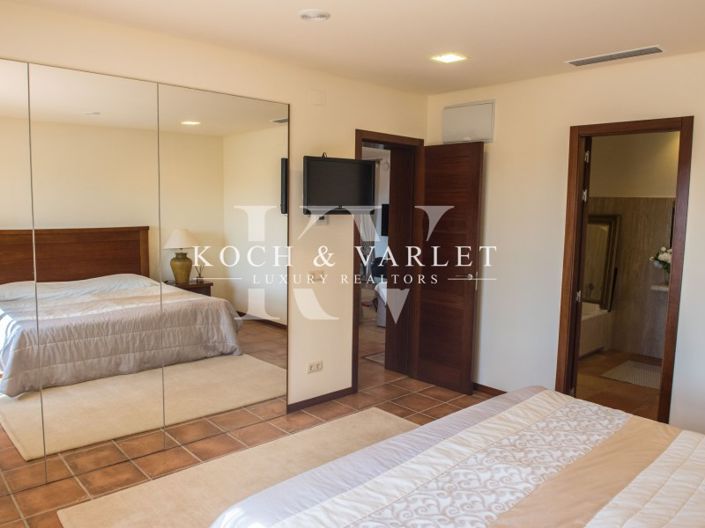 Image No.22-5 Bed Villa for sale