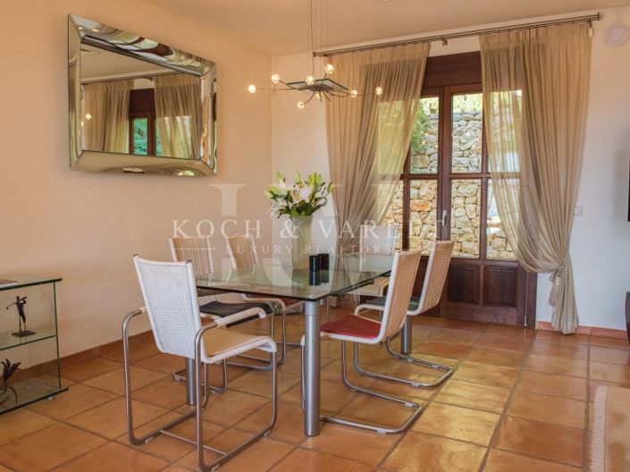 Image No.23-5 Bed Villa for sale