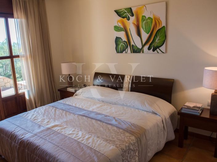 Image No.36-5 Bed Villa for sale