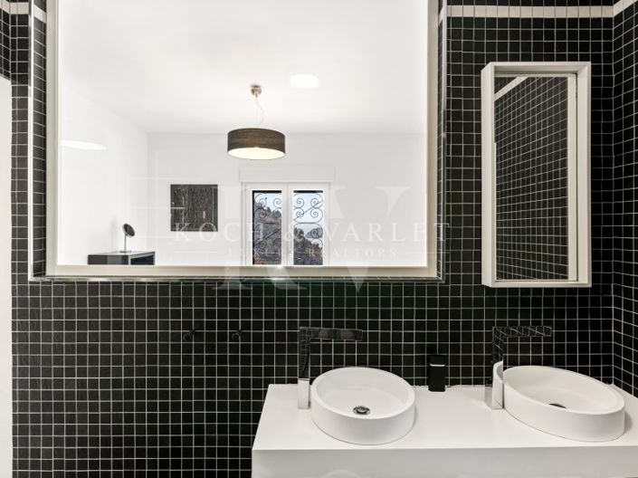 Image No.29-5 Bed Villa for sale