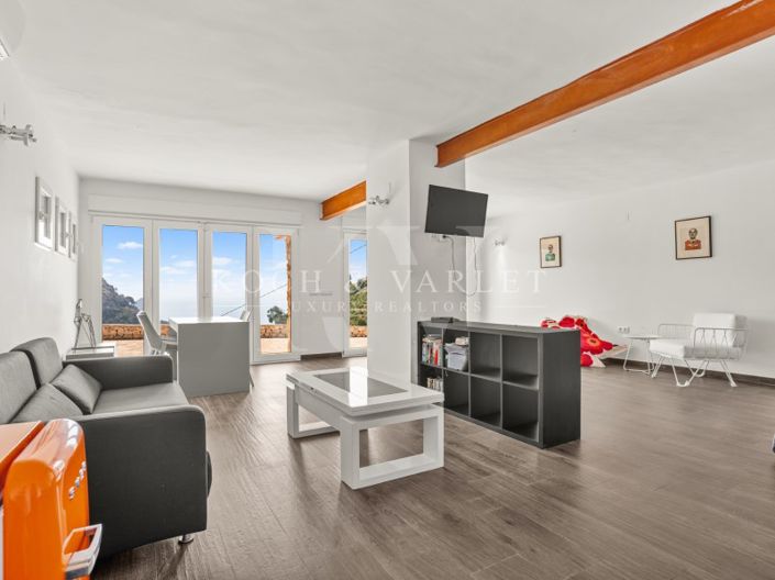 Image No.37-5 Bed Villa for sale