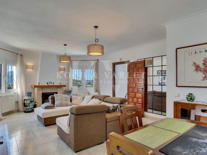 Image No.6-4 Bed Villa for sale