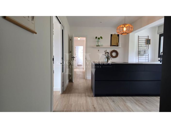 Image No.12-5 Bed Villa for sale