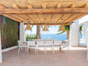 id6a949701-0000-0500-0000-00001544ba82