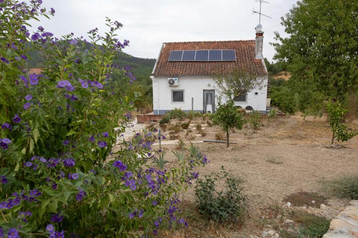 Image No.1-2 Bed Villa / Detached for sale