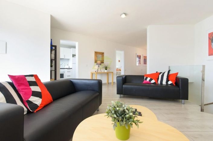 Image No.5-7 Bed Villa for sale