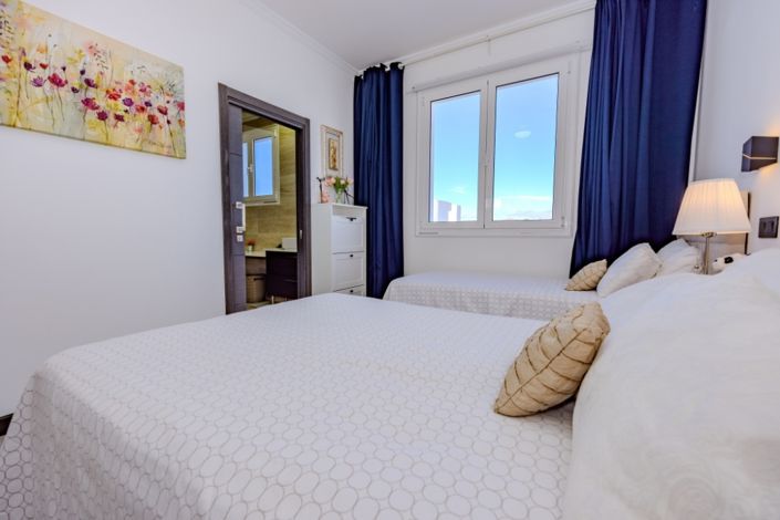 Image No.19-4 Bed Villa for sale