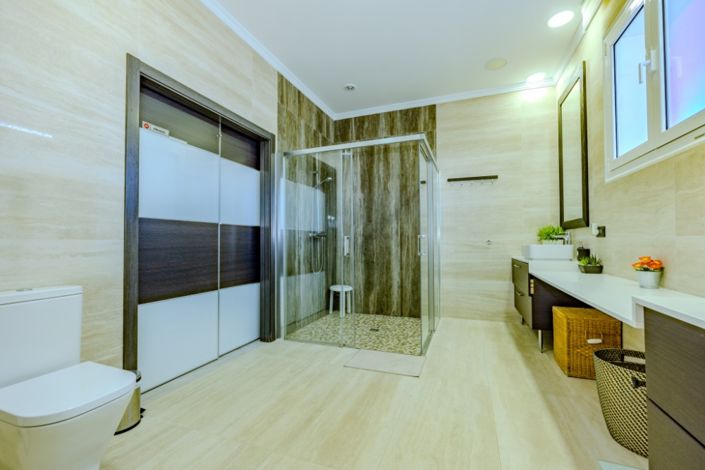 Image No.21-4 Bed Villa for sale