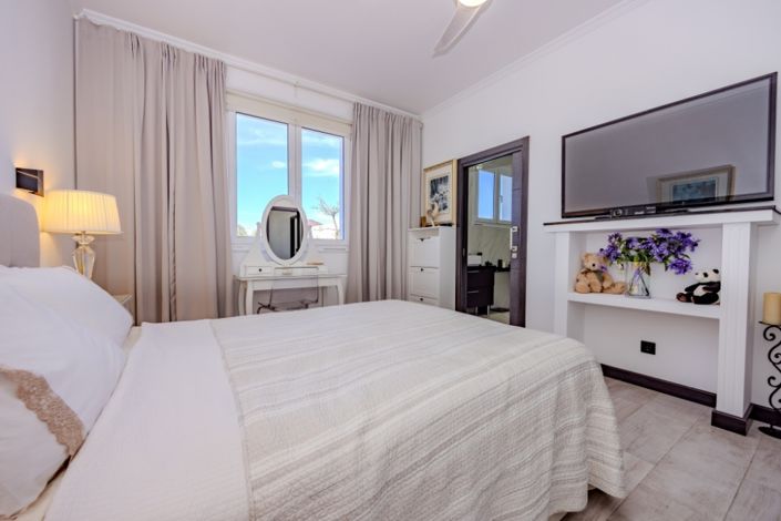 Image No.26-4 Bed Villa for sale