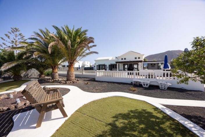 Image No.19-3 Bed Villa for sale