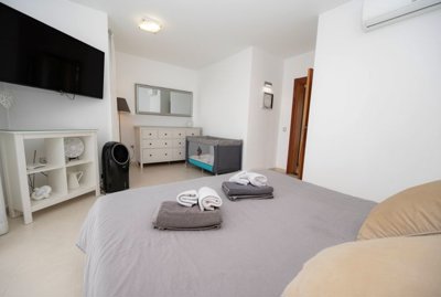 Elegant Playa Blanca villa with private pool, terraces & prime location