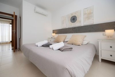 Elegant Playa Blanca villa with private pool, terraces & prime location