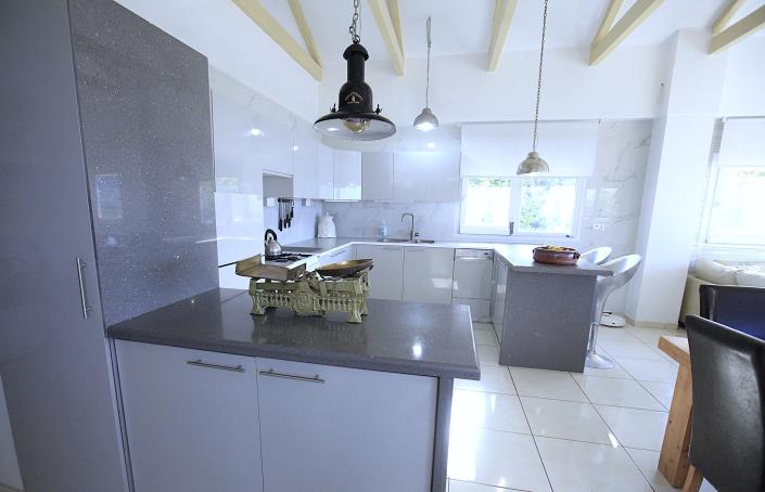 Image No.15-3 Bed Villa / Detached for sale