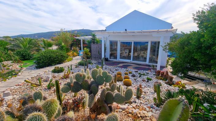 Image No.10-3 Bed Villa / Detached for sale