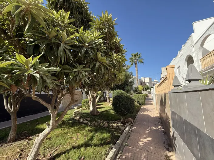 Image No.3-3 Bed Townhouse for sale