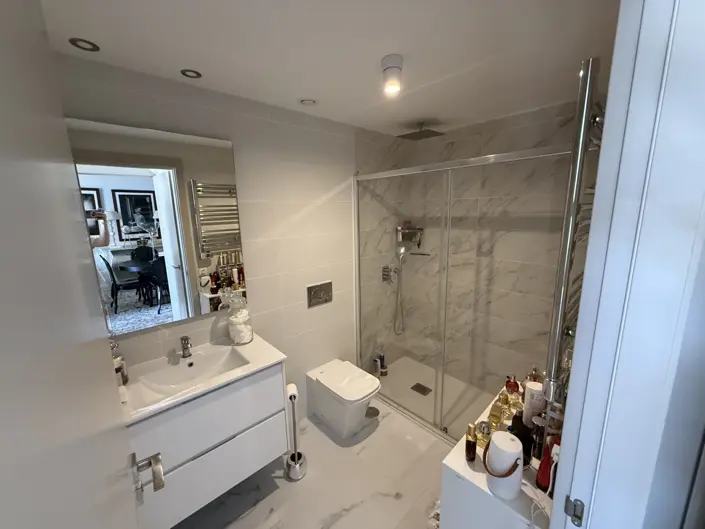 Image No.13-2 Bed Apartment for sale