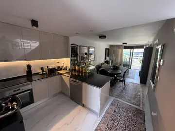 original_img-013968d15a99be834-jpg