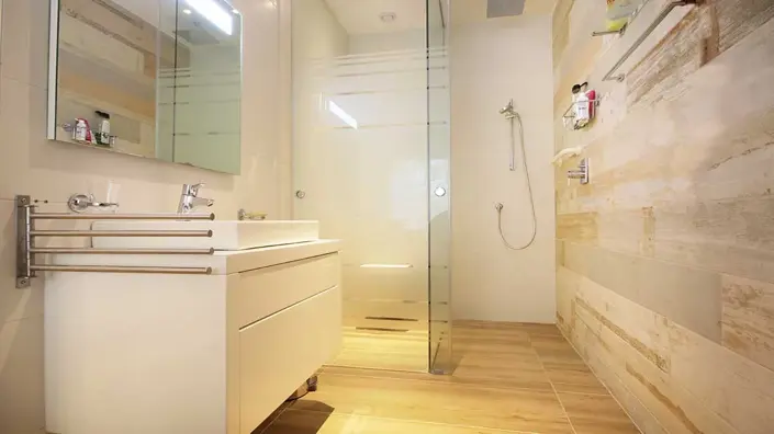 Image No.19-2 Bed Apartment for sale