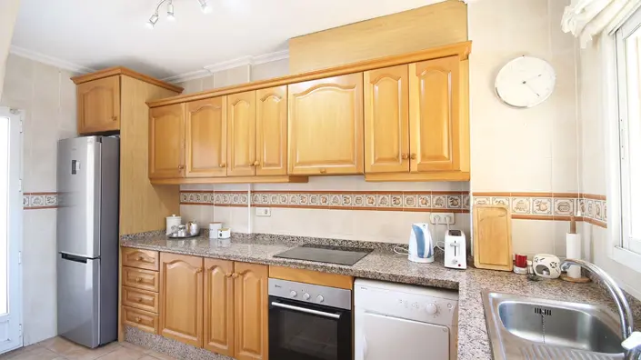 Image No.15-4 Bed Villa / Detached for sale