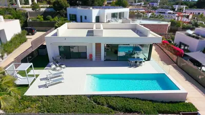 original_3-bed-detached-modern-villa-with-pool-on-las-colinas-drone-ext-front6863cee9d26b9-jpg