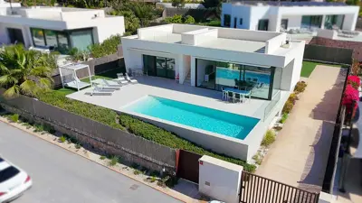 original_3-bed-detached-modern-villa-with-pool-on-las-colinas-drone-ext-sw-corner6863cee8cd5cc-jpg