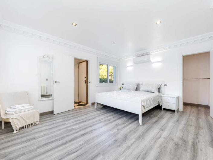 Image No.22-10 Bed Villa / Detached for sale