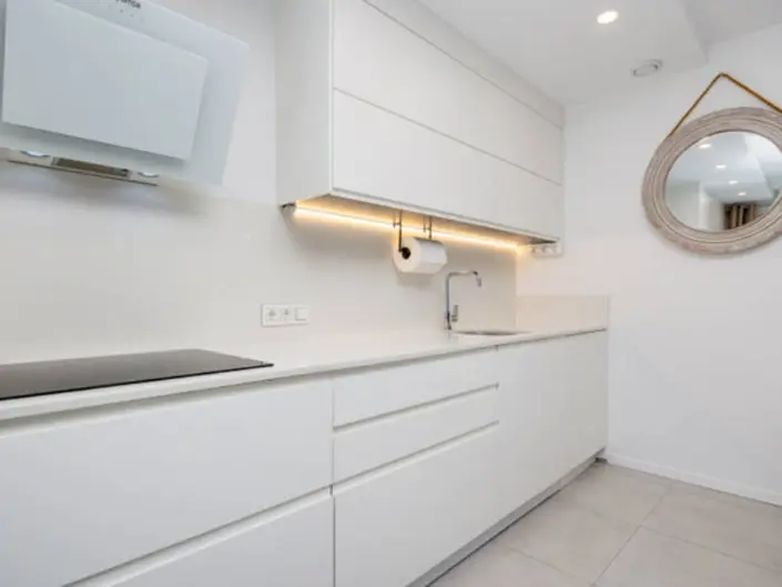 Image No.17-2 Bed Apartment for sale