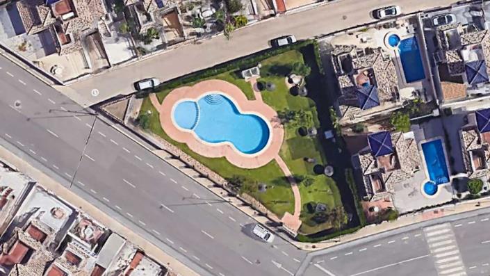 Image No.32-2 Bed Quad for sale