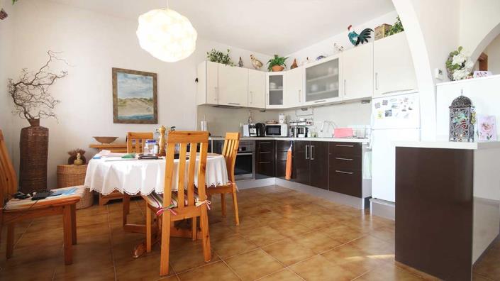 Image No.5-2 Bed Villa / Detached for sale