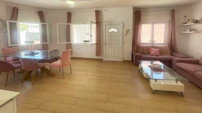 5-bed-detached-villa-in-playa-flamenca-living