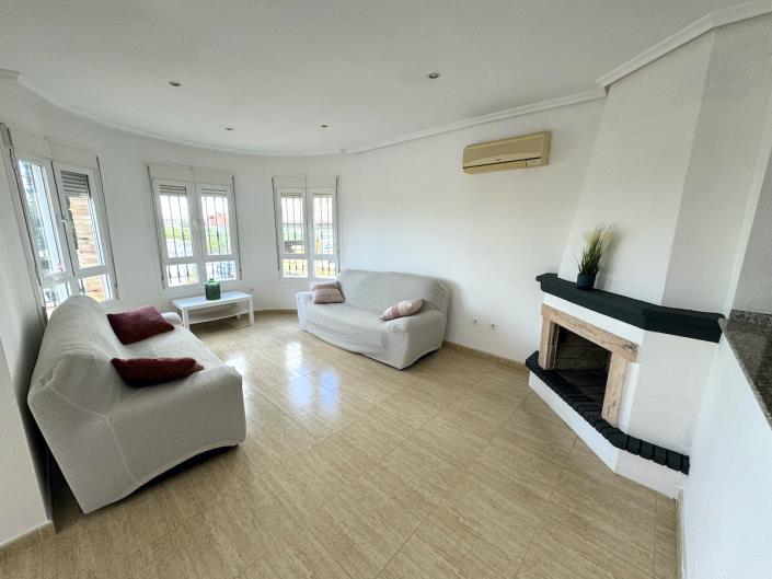 Image No.7-3 Bed Semi-Detached for sale