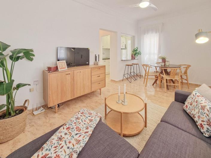 Image No.10-2 Bed Townhouse for sale