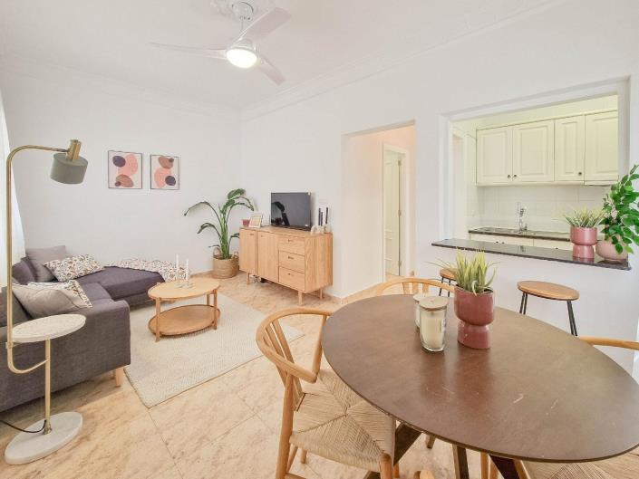 Image No.11-2 Bed Townhouse for sale