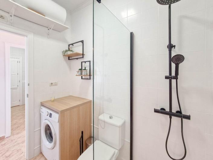 Image No.26-2 Bed Townhouse for sale