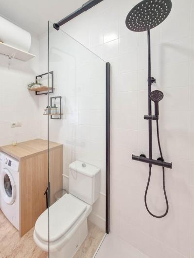 Image No.25-2 Bed Townhouse for sale